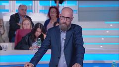 Venerdì 18 settembre, Canale 5
