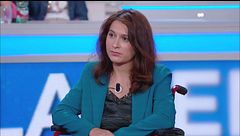 Venerdì 16 ottobre, Canale 5