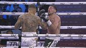 "Da enciclopedia della boxe": Bologna, un montante spettacolare