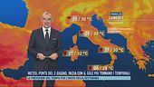 Meteo, ponte del 2 giugno, inizia con il sole poi tornano i temporali