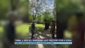 Parma, il video dell'aggressione a due professori vicino a scuola