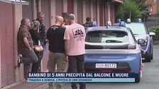 Bambino di 5 anni precipita dal balcone e muore