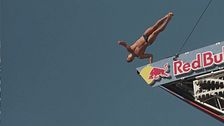 Red Bull Cliff Diving: il tuffo di Davide Baraldi