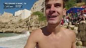 Red Bull Cliff Diving: Andrea Barnaba raccoglie gli applausi di Polignano