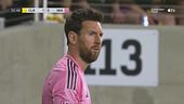Messi, punizione show