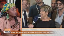 Il bar: "Mia mamma accoltellata alla gola, tre punti di sutura"