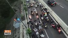 Blocca la tangenziale per un video, il maranza: zero scuse, solo insulti