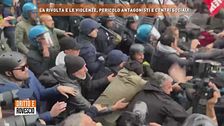 La rivolta e le violenze, pericolo antagonisti e centri sociali