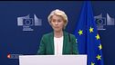 Ursula von der Leyen mostra i muscoli europei