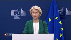 Ursula von der Leyen mostra i muscoli europei