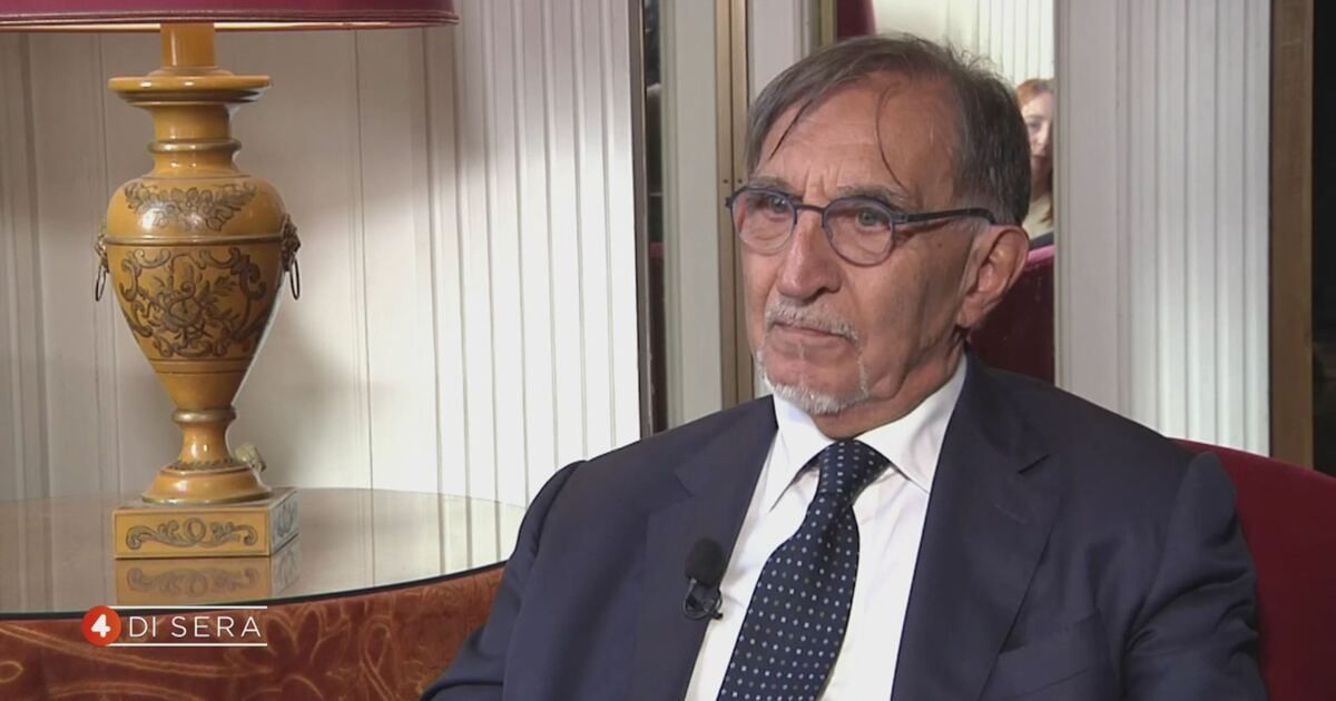 4 di sera: Ignazio Benito Maria La Russa rivendica il proprio pacifismo ...