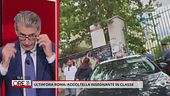 Accoltella insegnante in classe, aggiornamenti in diretta