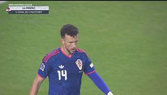 Perišic insacca sulla respinta di Unai Simon: Croazia-Spagna 1-0