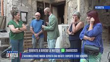 L'accumulatrice Maria sepolta dai rifiuti: coperte e cibi scaduti