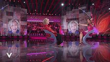 Amanda Lear: "Ho subito tre interventi agli occhi"