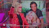 Amanda Lear: "Il ricordo di mio marito Alain, scomparso tragicamente"