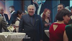 Erdal Özyagcilar: tutti gli intrighi di Hasan