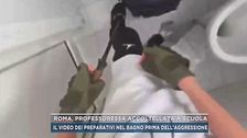 Roma, professoressa accoltellata a scuola