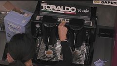 Tra aneddoti e convivialità, la giornata inizia con un buon caffè