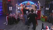 I VIP si scatenano a ritmo di musica