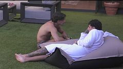 Giacomo parla del suo interesse per Megan