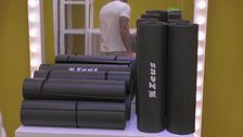 Tappetini e magliette: i VIP si preparano all'allenamento