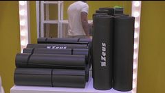 Tappetini e magliette: i VIP si preparano all'allenamento
