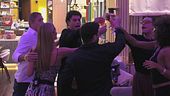 La serata disco prende vita in Salone