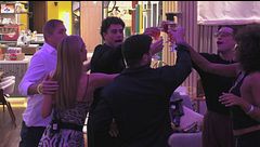 La serata disco prende vita in Salone