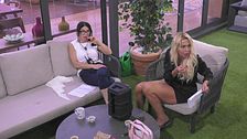 Valeria e Giulia: scontro durante le prove della canzone
