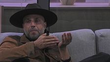 Le preoccupazioni di Jonathan e il suo desiderio di paternità