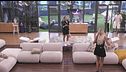 Giulia e Valeria ai ferri corti