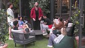 La discussione su Alex si riaccende