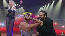 Alex a Giulia: "Non vorrei mai metterti in un angolo"