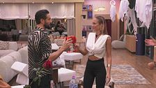 I VIP celebrano la serata con un brindisi