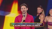 Fabio vs Dominic in "Sorry, scusa, lo siento"