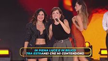 Aurora vs Elisa e Giusy Ferreri in "Novembre"