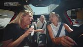 Il Super Karaoke di Lucilla Agosti per le strade di Ventimiglia