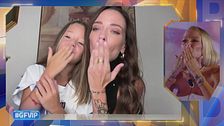 Giulia Provvedi e il saluto della sorella Silvia e della nipotina Nicole