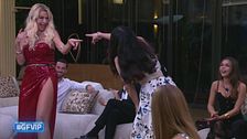 Carmen e Valeria: dalla discussione alla battle