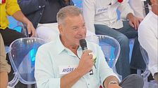 Andrea si presenta