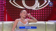 Giorno 39, Canale 5 ore 13:40