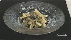 Pasta con melanzane fritte