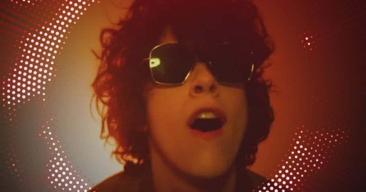 R101: R101 Special Artist LP Video | Mediaset Infinity