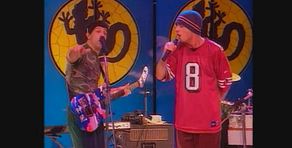 "Non ci posso credere", gli Articolo 31 cantano con Rolando