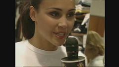 Grunge, hip hop, sexy: Rebecca Ream cerca l'amore a colpi di look