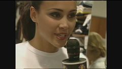 Grunge, hip hop, sexy: Rebecca Ream cerca l'amore a colpi di look