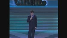 Massimo Ranieri canta "Perdere l'amore" ai Telegatti 1988