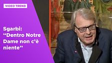 Sgarbi: "Dentro Notre Dame non c'è niente"