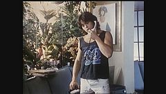 1987, Claudio Amendola è il bomber Antonio Palombelli in Professione Vacanze